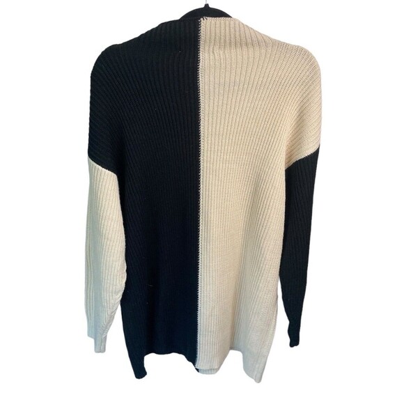 Eloquii Color Block Mock Neck Sweater Size 18/20 Ivory/Black - Picture 2 of 4